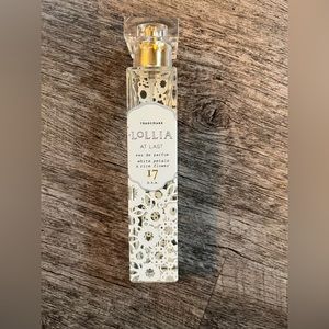 *DISCONTINUED* Lollia At Last White Petals and Rice Flower 1.69 FL OZ
